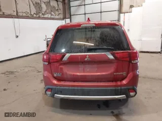 2017 Mitsubishi Outlander SE with VIN JA4AD3A34HZ022619, listed as a IAAI auction lot 41338062 with 181,844 mi miles. Bid and sale history available at carsss.com. Image 16.
