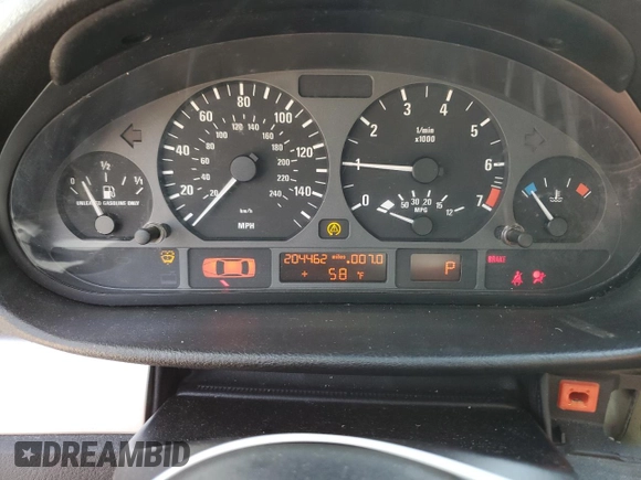 2002 BMW 3 Series 325i with VIN WBAET37432NJ18618, listed as a Copart auction lot 45712215 with 204,462 mi miles and Salvage Title. Bid and sale history available at carsss.com. Image 9.