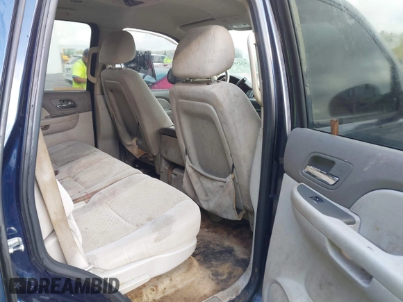 2008 Chevrolet Tahoe LS with VIN 1GNFC13C08R122594, listed as a IAAI auction lot 42239106 with 236,861 mi miles and . Bid and sale history available at DreamBid. Image 8.