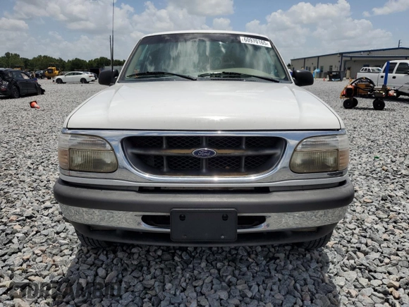 1998 Ford Explorer with VIN 1FMZU32X7WZB87549, listed as a Copart auction lot 60970165 with 186,022 mi miles and Salvage title. Bid and sale history available at DreamBid. Image 5.