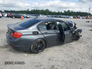 2015 BMW 3 Series 328i с VIN WBA3A5G51FNS88399, выставлен на аукционе Copart как лот 56985245 с пробегом 145 778 миль миль и Списание • Salvage title. История ставок и продаж доступна на DreamBid. Изображение 3.
