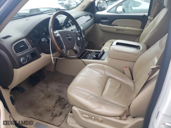 2009 GMC Yukon XL Denali with VIN 1GKFK06259J117081, listed as a Copart auction lot 51505325 with 183,589 mi miles and Salvage Title. Bid and sale history available at carsss.com. Image 7.