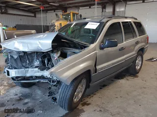 2001 Jeep Grand Cherokee Laredo with VIN 1J4GW48S01C732942, listed as a IAAI auction lot 41988918 with 205,752 mi miles. Bid and sale history available at carsss.com. Image 18.