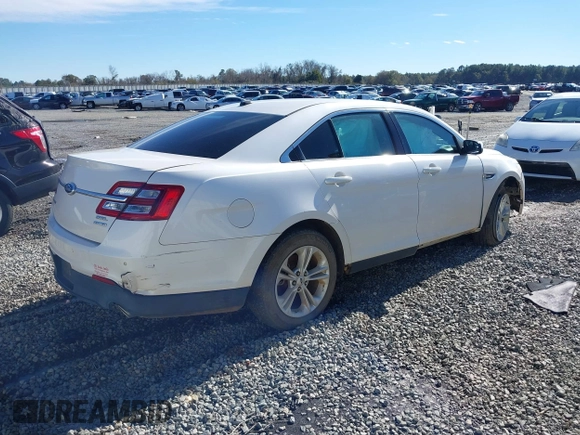2013 Ford Taurus SEL with VIN 1FAHP2E87DG221557, listed as a IAAI auction lot 41331531 with 152,879 mi miles. Bid and sale history available at carsss.com. Image 4.