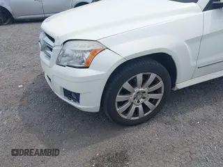 2011 Mercedes-Benz GLK 350 with VIN WDCGG8HB0BF566328, listed as a IAAI auction lot 42126696 with 149,824 mi miles and . Bid and sale history available at carsss.com. Image 6.