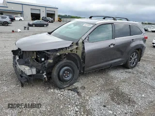 2019 Toyota Highlander SE with VIN 5TDJZRFH9KS936811, listed as a Copart auction lot 60310505 with 129,988 mi miles and Salvage title. Bid and sale history available at DreamBid. Image 1.