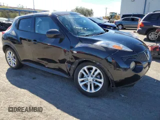 2014 Nissan Juke SV with VIN JN8AF5MR0ET355009, listed as a Copart auction lot 47215825 with 105,129 mi miles and Salvage Title. Bid and sale history available at carsss.com. Image 4.