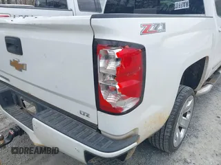 2016 Chevrolet Silverado 1500 LTZ with VIN 3GCUKSEC7GG127361, listed as a IAAI auction lot 41794781 with 186,123 mi miles. Bid and sale history available at carsss.com. Image 19.