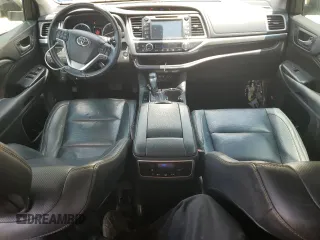 2018 Toyota Highlander Limited with VIN 5TDYZRFH6JS270973, listed as a Copart auction lot 61853575 with 93,510 mi miles and Salvage title. Bid and sale history available at DreamBid. Image 8.