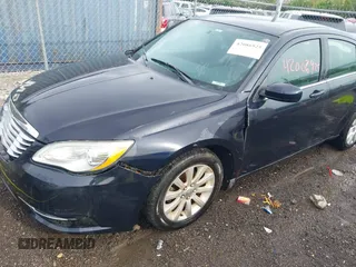 2011 Chrysler 200 Touring with VIN 1C3BC1FB6BN555155, listed as a IAAI auction lot 42086925 with 163,043 mi miles. Bid and sale history available at carsss.com. Image 6.