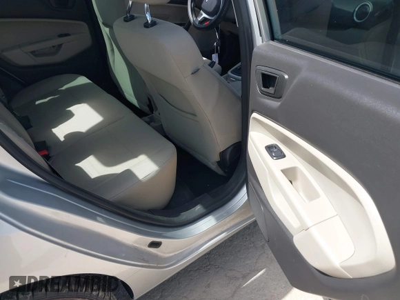 2019 Ford Fiesta SE with VIN 3FADP4BJ8KM127675, listed as a IAAI auction lot 41738931 with 38,573 mi miles. Bid and sale history available at carsss.com. Image 8.