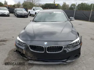 2019 BMW 4 Series 440i xDrive with VIN WBA4J7C5XKBM76520, listed as a Copart auction lot 43834195 with 19,335 mi miles and Salvage Title. Bid and sale history available at carsss.com. Image 5.