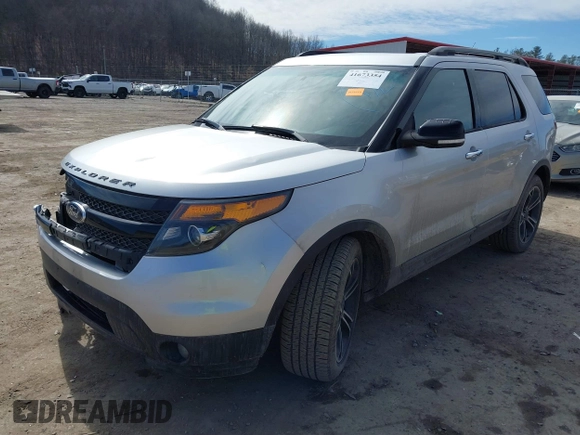 2013 Ford Explorer Sport with VIN 1FM5K8GT2DGC43798, listed as a IAAI auction lot 41673354 with 182,994 mi miles and . Bid and sale history available at carsss.com. Image 18.