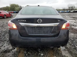 2015 Nissan Altima 2.5 S with VIN 1N4AL3AP1FN402569, listed as a Copart auction lot 51814475 with 177,193 mi miles and Salvage Title. Bid and sale history available at carsss.com. Image 6.