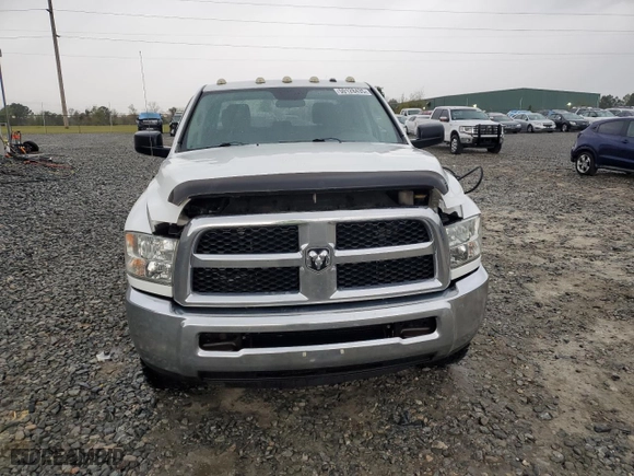 2014 Ram 2500 Tradesman with VIN 3C6UR5CL3EG250675, listed as a Copart auction lot 50128435 with 275,613 mi miles and Salvage Title. Bid and sale history available at carsss.com. Image 5.