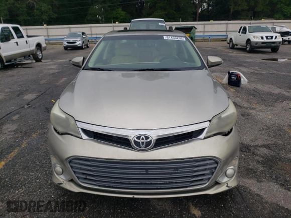 2013 Toyota Avalon XLE with VIN 4T1BK1EB8DU042204, listed as a Copart auction lot 61438205 with 246,420 mi miles and Clean title. Bid and sale history available at DreamBid. Image 5.
