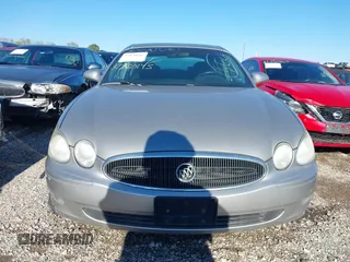 2007 Buick LaCrosse CXL with VIN 2G4WD582671178331, listed as a IAAI auction lot 37930145 with 163,691 mi miles. Bid and sale history available at carsss.com. Image 6.