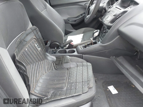 2012 Ford Focus SE with VIN 1FAHP3F29CL353872, listed as a IAAI auction lot 42528943 with Not provided miles and . Bid and sale history available at DreamBid. Image 5.