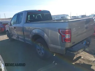 2018 Ford F-150 XL z VIN 1FTEX1CB4JFA48233, wystawiony jako IAAI lot #41151649 z przebiegiem 179 543 mil mil oraz . Historia ofert i sprzedaży dostępna na DreamBid. Obrazek 3.