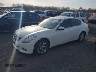 2015 Infiniti Q40 with VIN JN1CV6AR2FM524365, listed as a IAAI auction lot 41751603 with 1 mi miles. Bid and sale history available at carsss.com. Image 2.