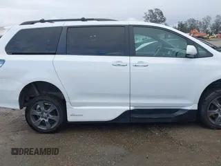2017 Toyota Sienna SE with VIN 5TDXZ3DCXHS770659, listed as a IAAI auction lot 41785225 with 90,908 mi miles and . Bid and sale history available at DreamBid. Image 14.