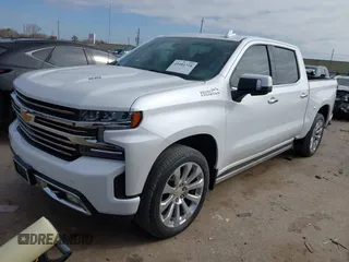 2020 Chevrolet Silverado 1500 High Country with VIN 1GCUYHEL7LZ281967, listed as a IAAI auction lot 41601718 with 35,127 mi miles. Bid and sale history available at carsss.com. Image 2.