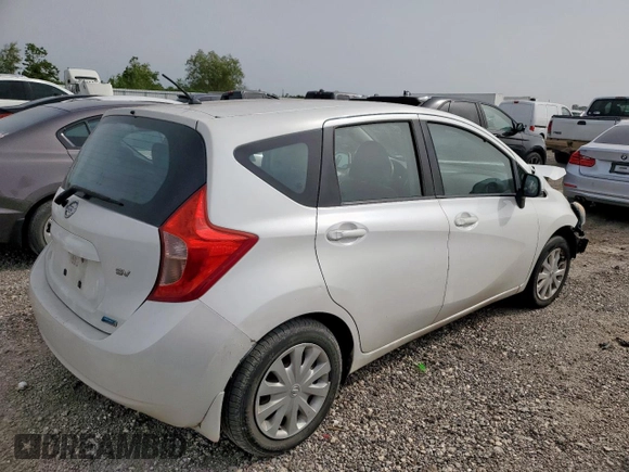 2014 Nissan Note S z VIN 3N1CE2CP0EL401676, wystawiony jako Copart lot #56372395 z przebiegiem 125 433 mil mil oraz Szkoda całkowita • Salvage title. Historia ofert i sprzedaży dostępna na DreamBid. Obrazek 3.