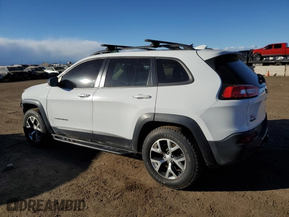 2017 Jeep Cherokee Trailhawk L Plus with VIN 1C4PJMBS3HD214387, listed as a Copart auction lot 43156585 with 84,246 mi miles and Salvage Title. Bid and sale history available at carsss.com. Image 2.