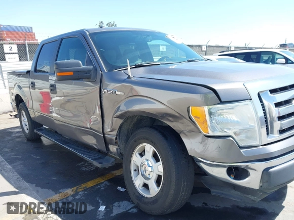 2011 Ford F-150 XL with VIN 1FTEW1CM3BFA73985, listed as a IAAI auction lot 41948818 with 84,436 mi miles. Bid and sale history available at carsss.com. Image 6.