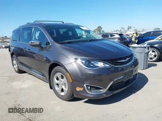 2018 Chrysler Pacifica Hybrid Limited with VIN 2C4RC1N77JR230233, listed as a IAAI auction lot 42689458 with 135,073 mi miles and . Bid and sale history available at DreamBid. Image 1.