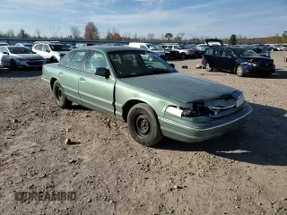 1997 Ford Crown Victoria с VIN 2FALP73W6VX173232, выставлен на аукционе Copart как лот 77805094 с пробегом 228 871 миль миль и Списание • Salvage title. История ставок и продаж доступна на DreamBid. Изображение 10.