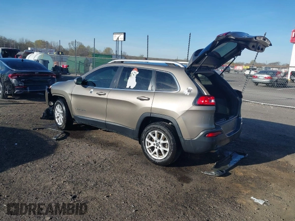 2018 Jeep Cherokee Latitude Plus with VIN 1C4PJMLB7JD576453, listed as a IAAI auction lot 41875382 with 81,298 mi miles. Bid and sale history available at carsss.com. Image 3.