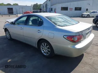 2003 Lexus ES 300 with VIN JTHBF30G330104586, listed as a IAAI auction lot 42025818 with 265,756 mi miles and . Bid and sale history available at DreamBid. Image 3.