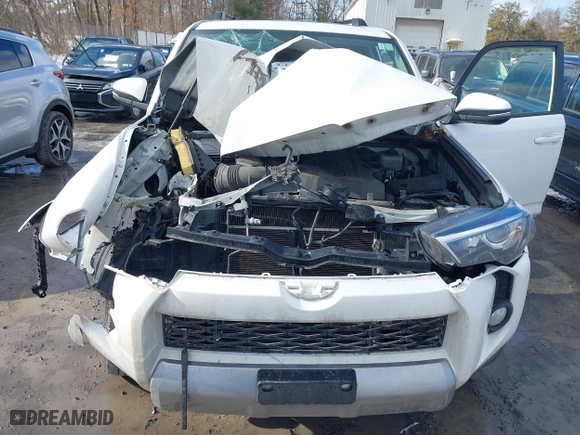 2019 Toyota 4Runner SR5 with VIN JTEBU5JR2K5647749, listed as a IAAI auction lot 41669287 with 120,772 mi miles. Bid and sale history available at carsss.com. Image 6.
