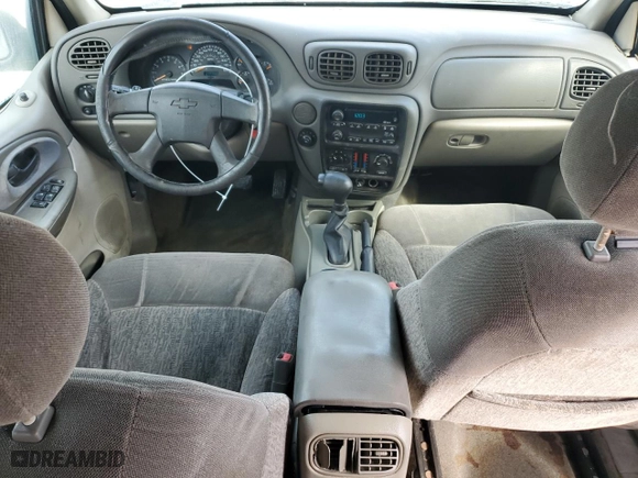 2003 Chevrolet TrailBlazer LS with VIN 1GNDS13S432290600, listed as a Copart auction lot 47799975 with 183,311 mi miles and Clean Title. Bid and sale history available at carsss.com. Image 8.