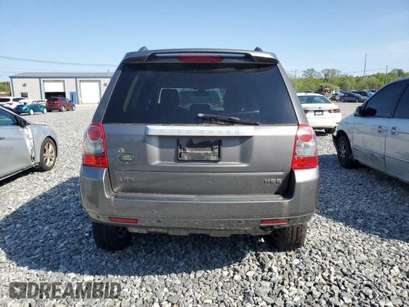 2010 Land Rover LR2 HSE z VIN SALFT2BN2AH199411, wystawiony jako Copart lot #47310435 z przebiegiem 142 505 mil mil oraz Czysty tytuł • Clean title. Historia ofert i sprzedaży dostępna na DreamBid. Obrazek 6.