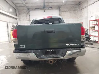 2007 Toyota Tundra SR5 with VIN 5TBDV54117S461551, listed as a IAAI auction lot 41403002 with 167,245 mi miles. Bid and sale history available at carsss.com. Image 17.