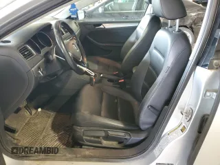 2015 Volkswagen Jetta SE with VIN 3VWD07AJ4FM404097, listed as a Copart auction lot 55054165 with 107,803 mi miles and Salvage title. Bid and sale history available at DreamBid. Image 7.