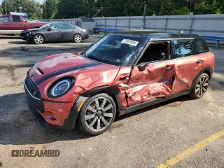 2024 MINI Clubman Cooper S with VIN WMWXJ1C00R2U48542, listed as a Copart auction lot 72039094 with 9,044 mi miles and Salvage Title. Bid and sale history available at carsss.com. Image 1.