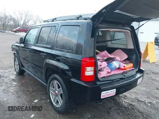 2007 Jeep Patriot Sport with VIN 1J8FF28W67D302353, listed as a IAAI auction lot 41191742 with 181,708 mi miles and . Bid and sale history available at DreamBid. Image 3.