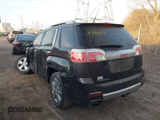 2013 GMC Terrain Denali z VIN 2GKALYEK1D6143920, wystawiony jako IAAI lot #41796800 z przebiegiem 157 244 mil mil oraz . Historia ofert i sprzedaży dostępna na DreamBid. Obrazek 3.