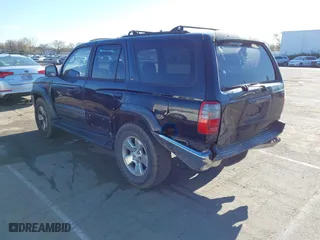 1998 Toyota 4Runner with VIN JT3GN87RXW0057693, listed as a IAAI auction lot 41863094 with 237,977 mi miles. Bid and sale history available at carsss.com. Image 3.