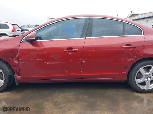 2012 Volvo S60 T5 with VIN YV1622FS4C2123179, listed as a IAAI auction lot 41903002 with 109,968 mi miles. Bid and sale history available at carsss.com. Image 19.