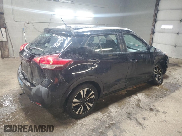 2019 Nissan Kicks S with VIN 3N1CP5CU0KL547685, listed as a Copart auction lot 44407245 with 100,673 mi miles and Salvage Title. Bid and sale history available at carsss.com. Image 3.