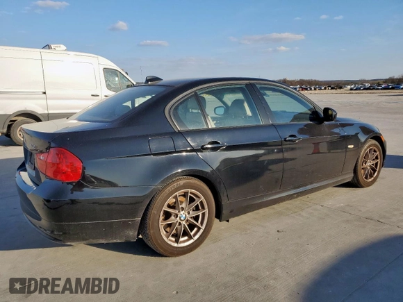 2010 BMW 3 Series 328i with VIN WBAPH7G50ANM52324, listed as a Copart auction lot 47139835 with 100,013 mi miles and Clean Title. Bid and sale history available at carsss.com. Image 3.