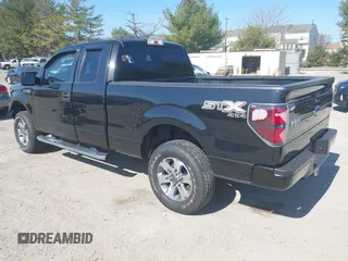 2014 Ford F-150 XL z VIN 1FTEX1EM5EFD02780, wystawiony jako IAAI lot #41737983 z przebiegiem 166 508 mil mil oraz . Historia ofert i sprzedaży dostępna na DreamBid. Obrazek 3.