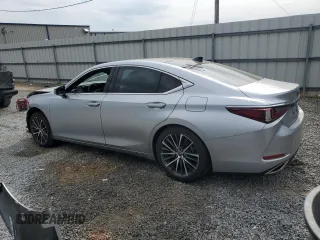 2022 Lexus ES 350 z VIN 58ADZ1B16NU137290, wystawiony jako Copart lot #53819995 z przebiegiem 28 349 mil mil oraz Szkody całkowita. Historia ofert i sprzedaży dostępna na DreamBid. Obrazek 2.