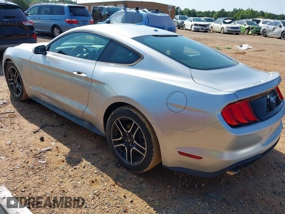 2018 Ford Mustang EcoBoost with VIN 1FA6P8TH8J5121133, listed as a IAAI auction lot 42260938 with 35,166 mi miles and . Bid and sale history available at DreamBid. Image 3.