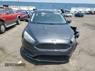 2015 Ford Focus SE with VIN 1FADP3F29FL240247, listed as a Copart auction lot 63203135 with 89,995 mi miles and Clean title. Bid and sale history available at DreamBid. Image 5.