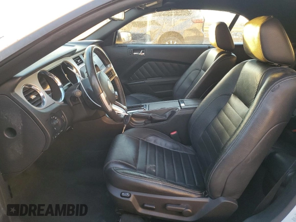 2011 Ford Mustang V6 with VIN 1ZVBP8EM1B5125798, listed as a Copart auction lot 41537645 with 71,635 mi miles and Salvage Title. Bid and sale history available at carsss.com. Image 7.